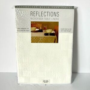 New Reflections Microfiber White Basket Weave Jacquard Check Tablecloth 60x 102”